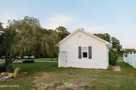 Exterior - 674 Brooks Rd, Bath, NC 27808 photo 14 of 19