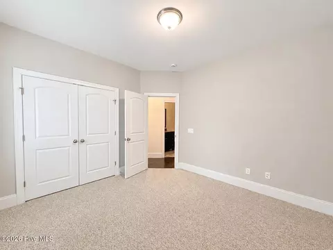 Bedroom - 39 Excalibur Pt, Hampstead, NC 28443 photo 8 of 9