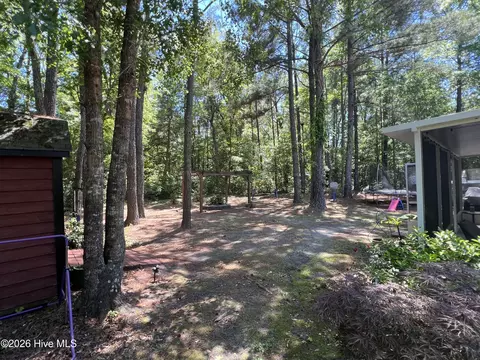 Exterior - 106 Marcil Ln, Hampstead, NC 28443 photo 3 of 8