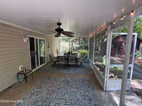 Exterior - 106 Marcil Ln, Hampstead, NC 28443 photo 5 of 8