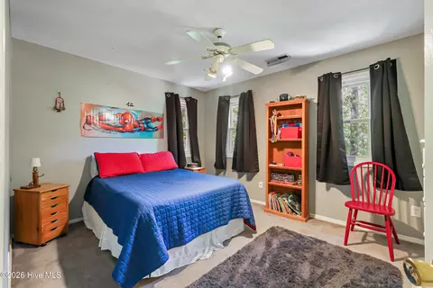 Bedroom - 527 N Line Dr, Hampstead, NC 28443 photo 3 of 5