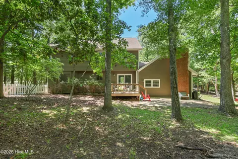Exterior - 527 N Line Dr, Hampstead, NC 28443 photo 12 of 12