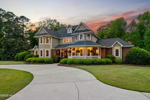 104 Coventry Ct, Jacksonville, NC 28540