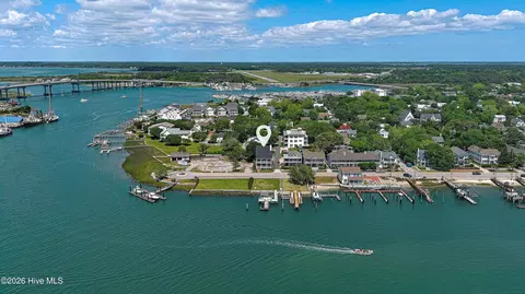 102 113 Front St, Beaufort, NC 28516