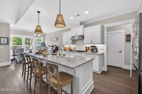 Kitchen - 186 Jackline Dr, Hampstead, NC 28443 photo 4 of 4