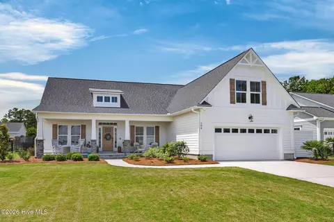 186 Jackline Dr, Hampstead, NC 28443
