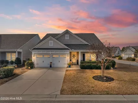 3352 Sandy Bay Cir, Southport, NC 28461