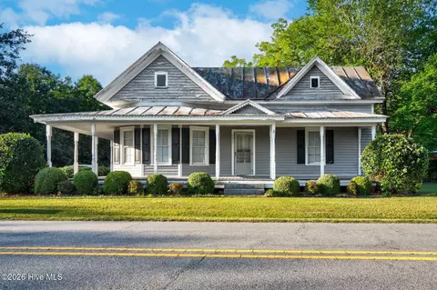 Exterior - 5917 Pine St, Bailey, NC 27807 photo 2 of 6