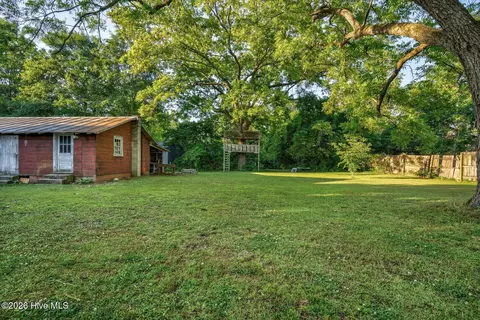 Exterior - 5917 Pine St, Bailey, NC 27807 photo 6 of 6
