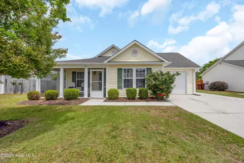 707 Tisbury Ln, Wilmington, NC 28412