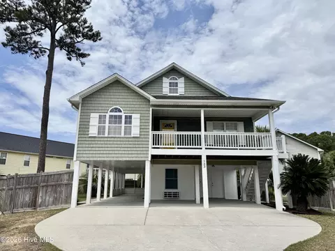 733 Ocracoke Dr, Wilmington, NC 28412