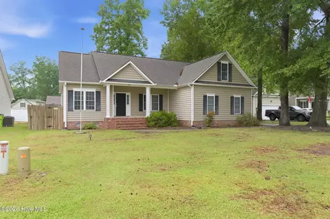 403 Buxton Way, New Bern, NC 28562