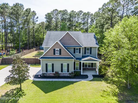 676 Majestic Oaks Dr, Hampstead, NC 28443