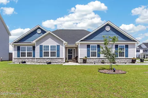 372 Water Wagon Trl, Jacksonville, NC 28546