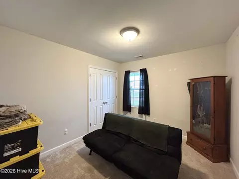 Bedroom - 112 Eagle Ridge Dr, Beulaville, NC 28518 photo 1 of 9