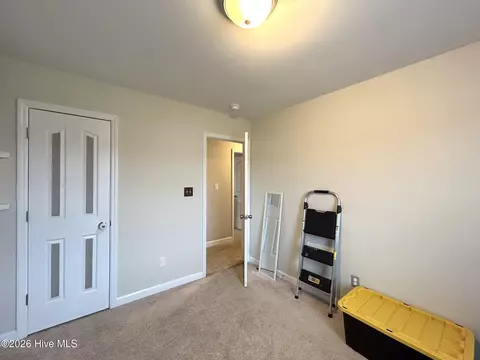 Bedroom - 112 Eagle Ridge Dr, Beulaville, NC 28518 photo 4 of 9