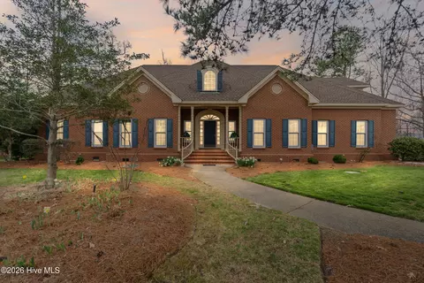 107 Chowan Cir, Hertford, NC 27944