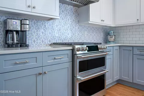 Kitchen - 117 Chanticleer Dr, Pinehurst, NC 28374 photo 3 of 4