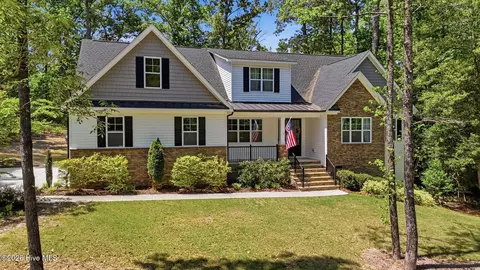 361 Thimbleberry Dr, Vass, NC 28394