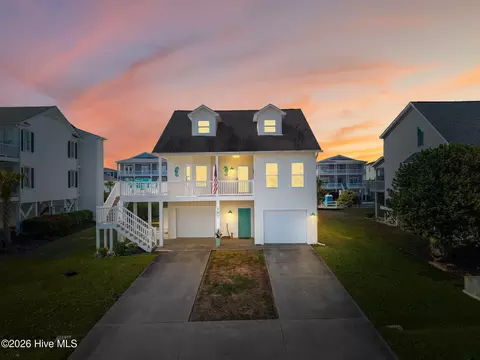 187 Yacht Watch Dr, Holden Beach, NC 28462