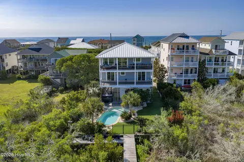 1207 S Topsail Dr, Surf City, NC 28445