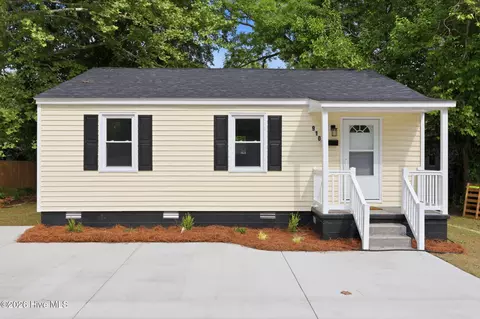 910 Simmons St, New Bern, NC 28560