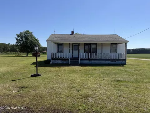 496 Acorn Hill Rd, Sunbury, NC 27979