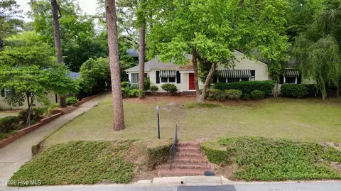 506 Rush Rd, Fayetteville, NC 28305