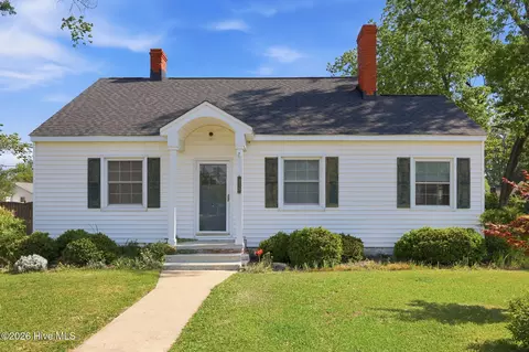 219 Blount St, Winterville, NC 28590