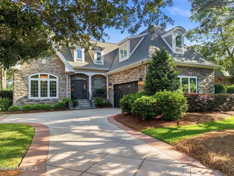 8839 Carenden Ct, Sunset Beach, NC 28468