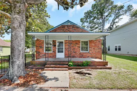1314 Queen St, Wilmington, NC 28401