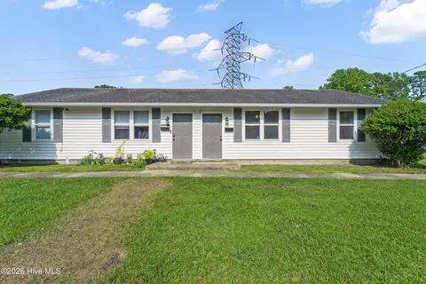 1216-1218 Davis St, Jacksonville, NC 28540