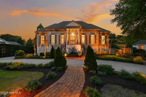 605 Bradley Creek Point Rd, Wilmington, NC 28403