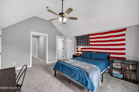 Bedroom - 635 Richlands Loop Rd, Richlands, NC 28574 photo 8 of 8