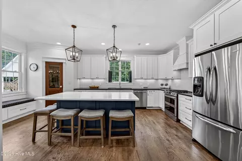 Kitchen - 635 Richlands Loop Rd, Richlands, NC 28574 photo 4 of 4