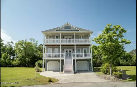 132 Riverwalk Ln, Jacksonville, NC 28540