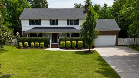 230 Greenwich Ln, Wilmington, NC 28409
