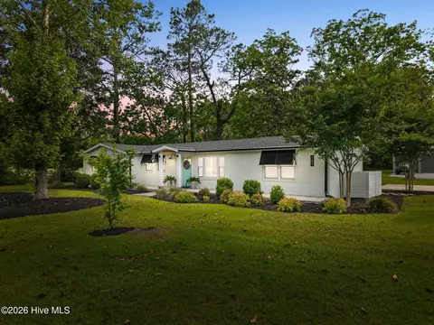 103 Royal Oak Rd NW, Shallotte, NC 28470