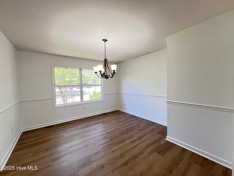 Dining - 10 Beryl Cir, Pinehurst, NC 28374 photo 2 of 2