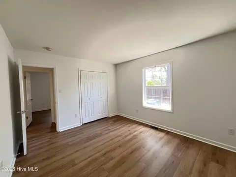 Bedroom - 10 Beryl Cir, Pinehurst, NC 28374 photo 2 of 7