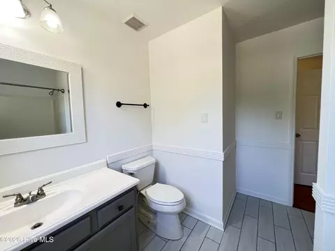 Bath - 10 Beryl Cir, Pinehurst, NC 28374 photo 3 of 9
