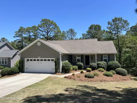315 Adams Cir, Pinehurst, NC 28374