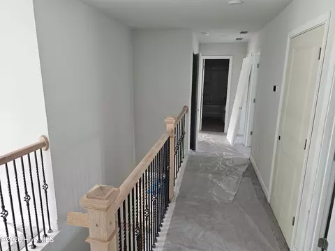 Entry Way - 562 Glitter Bay Loop, Shallotte, NC 28470 photo 5 of 5