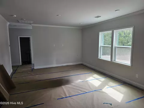 Living - 562 Glitter Bay Loop, Shallotte, NC 28470 photo 1 of 1