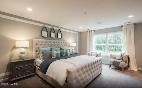 Bedroom - 562 Glitter Bay Loop, Shallotte, NC 28470 photo 2 of 3