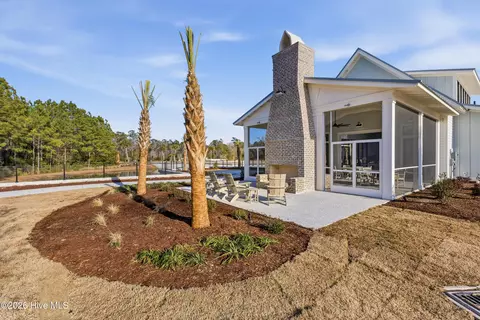 Exterior - 562 Glitter Bay Loop, Shallotte, NC 28470 photo 3 of 4