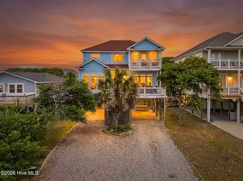 1616 E Dolphin Dr, Oak Island, NC 28465