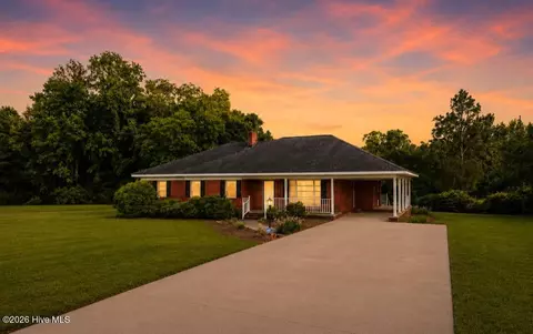 1375 Kenny Jordan Rd, Tabor City, NC 28463