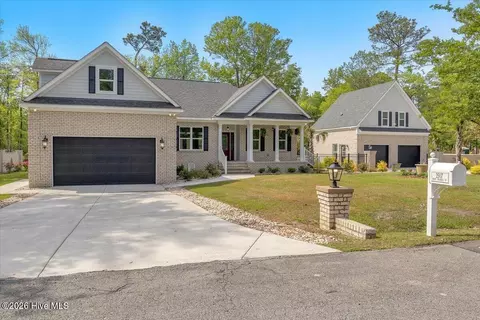 2507 Mary Frances Ct NE, Bolivia, NC 28422