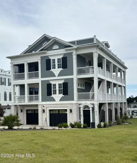 675 Augustine Ave SW, Supply, NC 28462